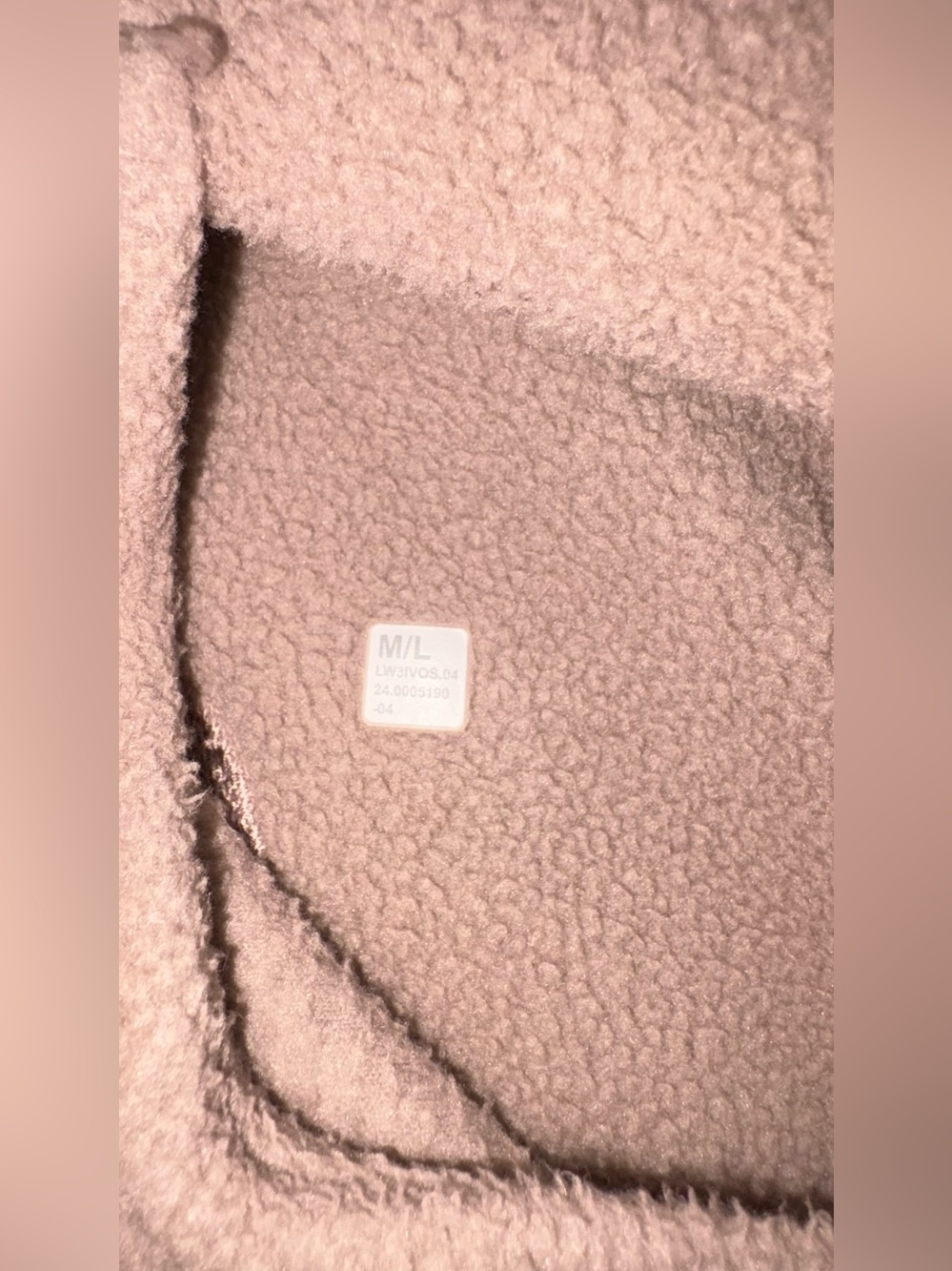 Lululemon Scuba Tumbled Fleece
Funnel-Neck Half Zip, Adaptive Pink/Gold M/L - Picture 7 of 7